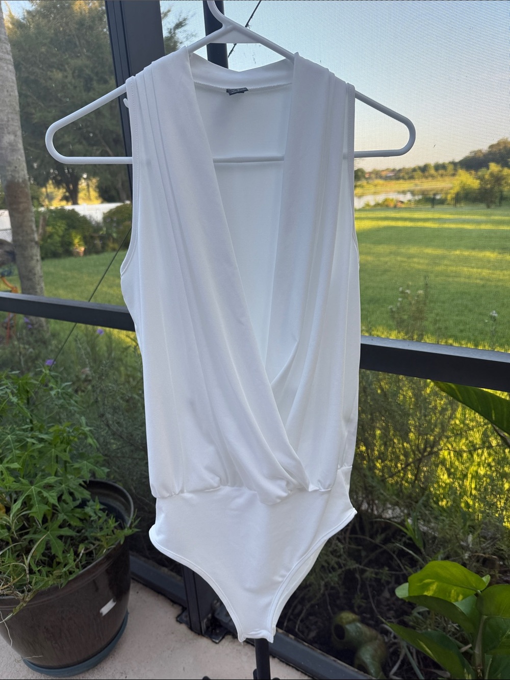 SHEIN White Draped Surplice Sleeveless Bodysuit